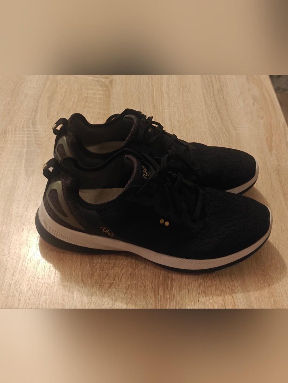 Ryka Dauntless Women’s Training Shoes Size 10M Athletic Cross Trainer